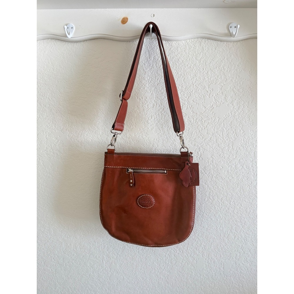 Roots Canada Horween Leather Crossbody Bag Cognac Brown Convertible Purse - Picture 2 of 8